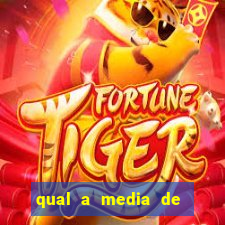 qual a media de escanteio por jogo